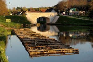 Flottage_du_Bois_-_ADRT_Nivre
