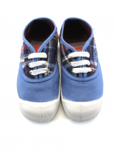 C23carreauxdouxbleuE