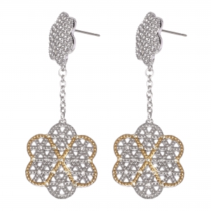 Atelier_Swarovski_by_Ye_Mingzi_Flower_of_Love_Earrings_in_Crystal