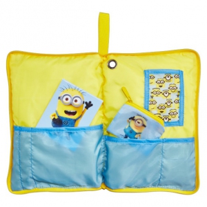 Small_JPG-262DAA-Product_Feature-Despicable_Me_Minions_Hide_n_Sleep_Cushion-4