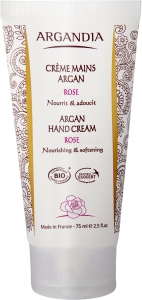 CREME_MAINS_ROSE
