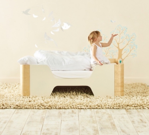 Small_JPG-452POD-Lifestyle-HelloHome_POD_Toddler_Bed-2