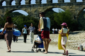 Rendez-vous_a_la_riviere_Pont_du_Gard_CP_Stephane_Barbier
