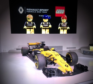 RS17_LEGO_RENAULT_6