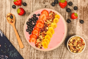 AGV-Smoothie-Bowl-fruits-rougescMarc_Allenbach