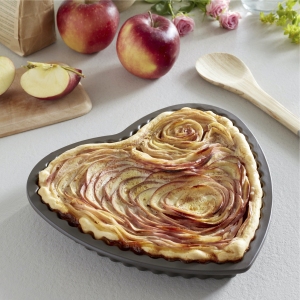 Mathon_-_Moule_a_tarte_amovible_cur_24_cm_Mathon_-_541088_AP1