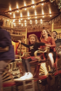 La_joie_sur_le_manSge_des_vlocipSdes_Muse_des_Arts_Forains_Crdit_Nathalie_Baetens_2
