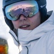 Sélection de masques de ski, ici le masque RIFT de la marque Dzmetz